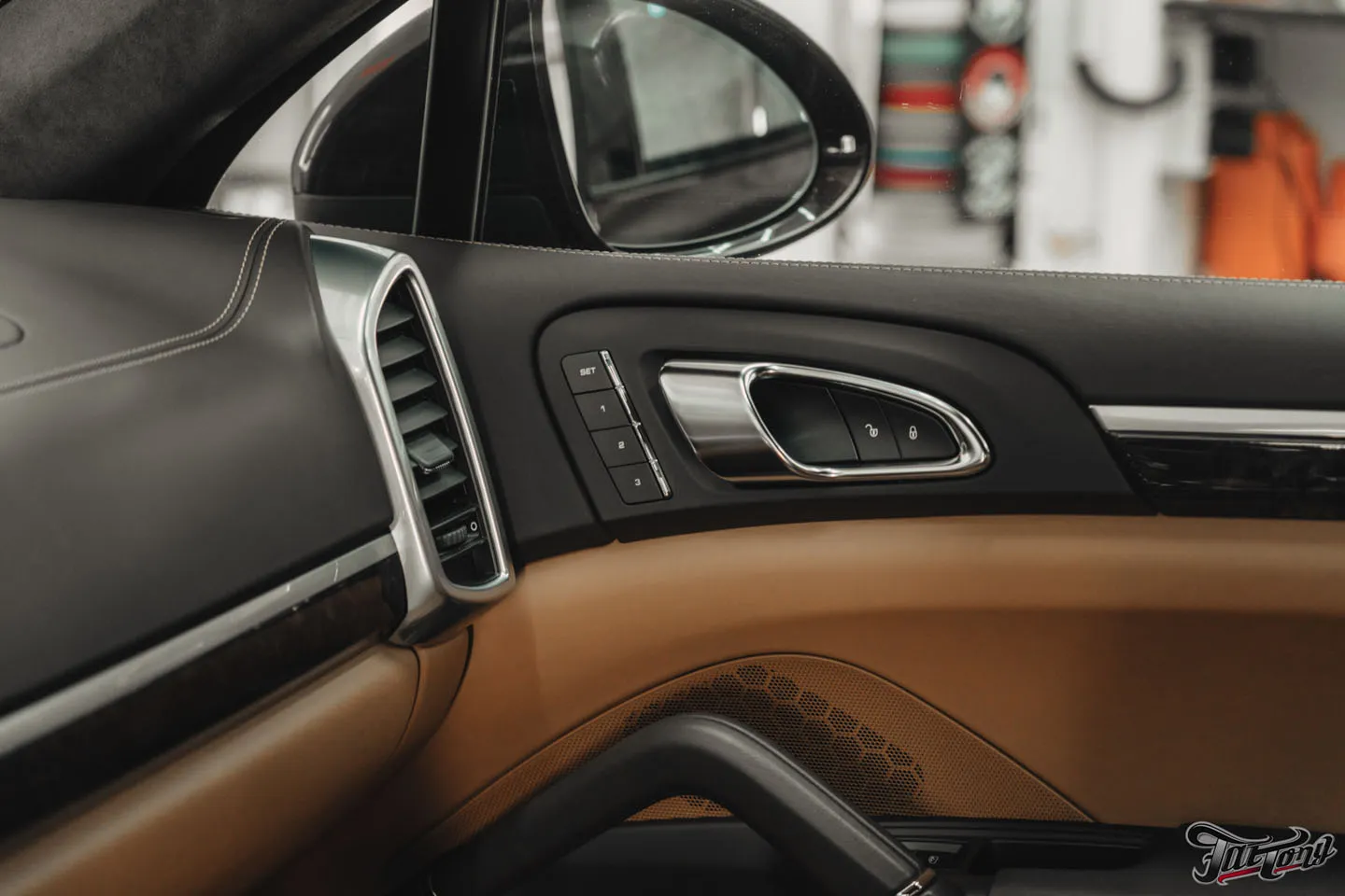 Детейлинг-услуги для Porsche Cayenne. Подготовим автомобиль к сезону?